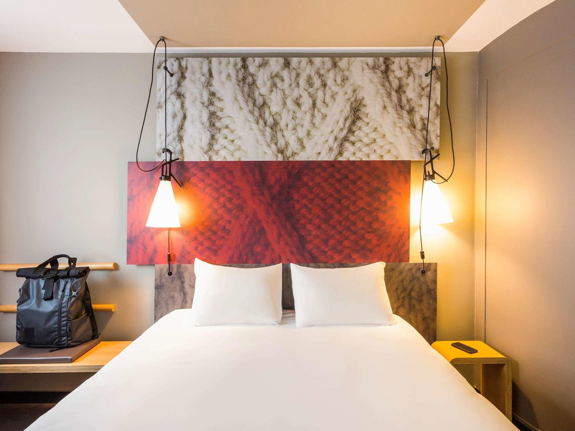 Отель Ibis Bordeaux Centre Bastide Экстерьер фото