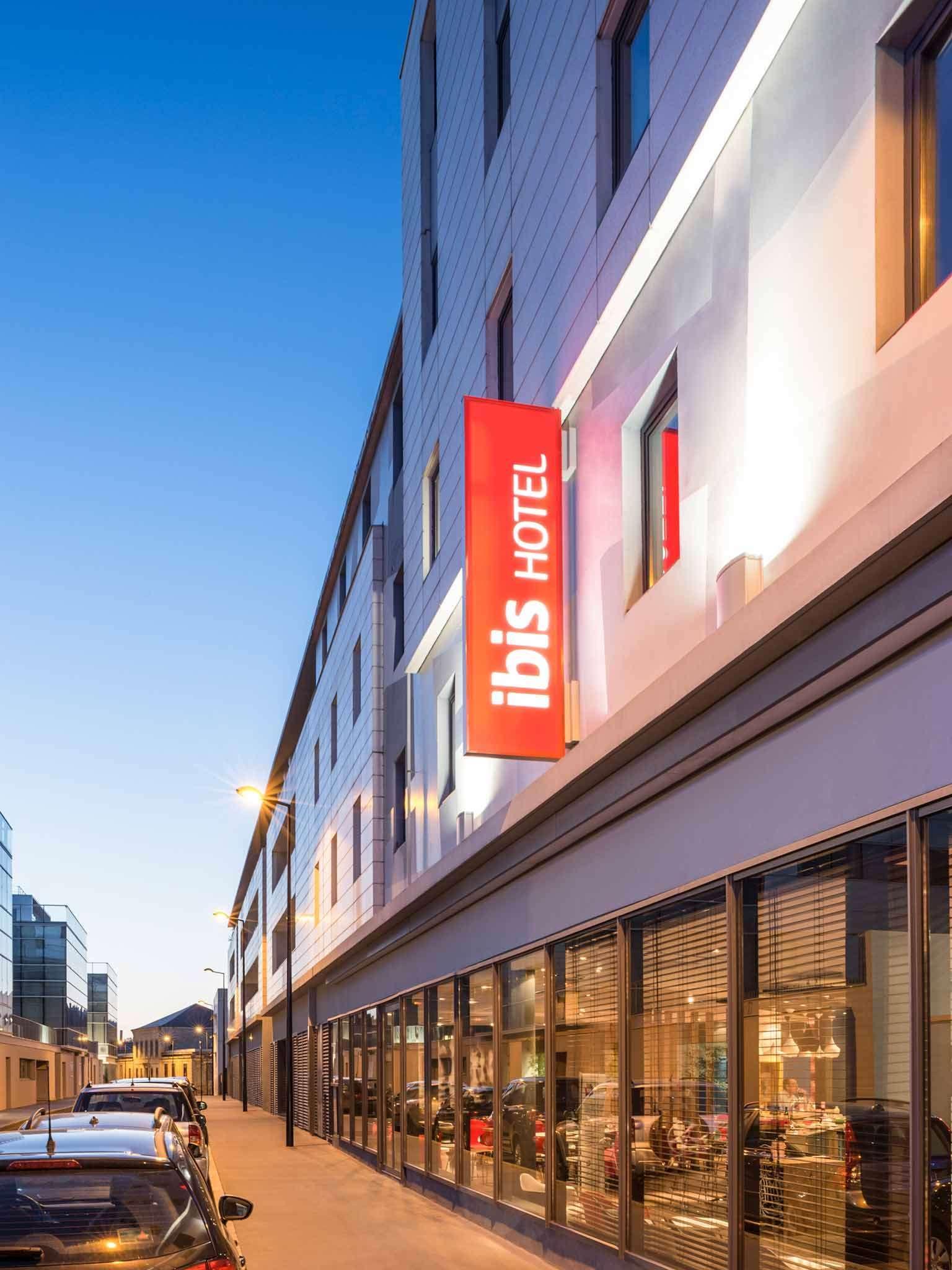 Отель Ibis Bordeaux Centre Bastide Экстерьер фото