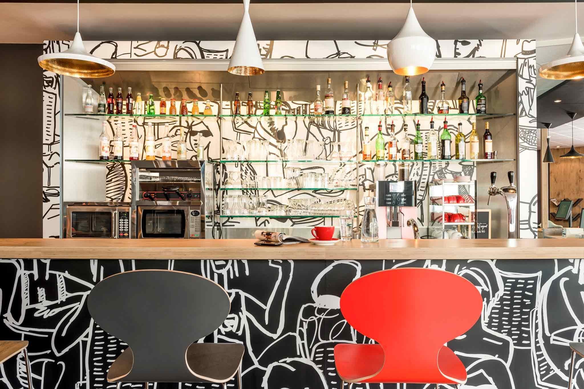 Отель Ibis Bordeaux Centre Bastide Экстерьер фото