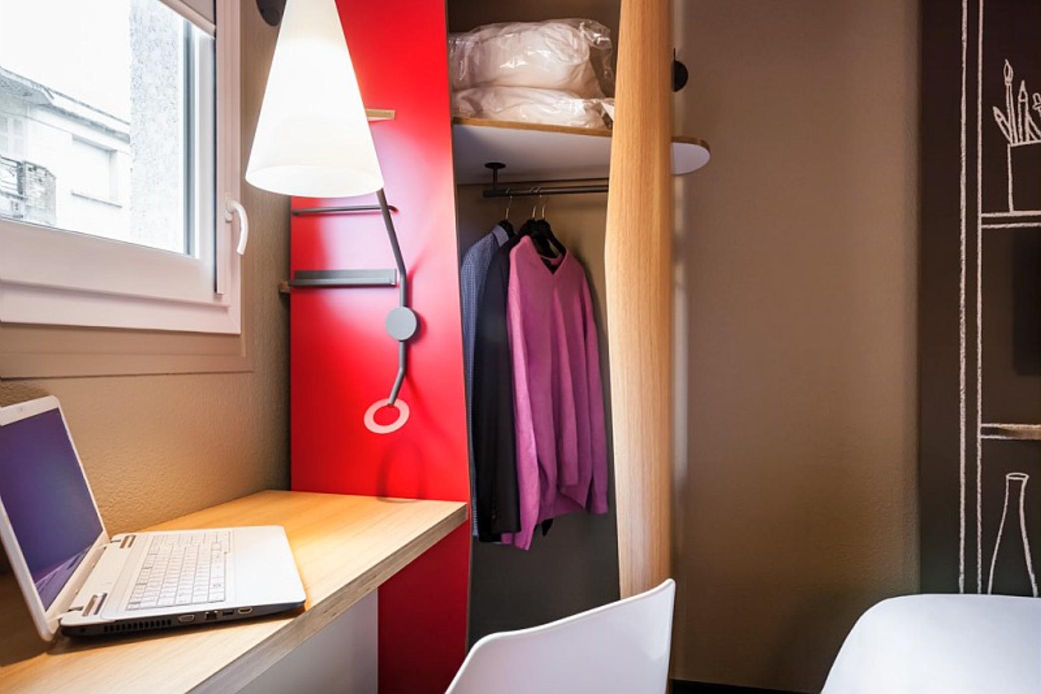 Отель Ibis Bordeaux Centre Bastide Экстерьер фото