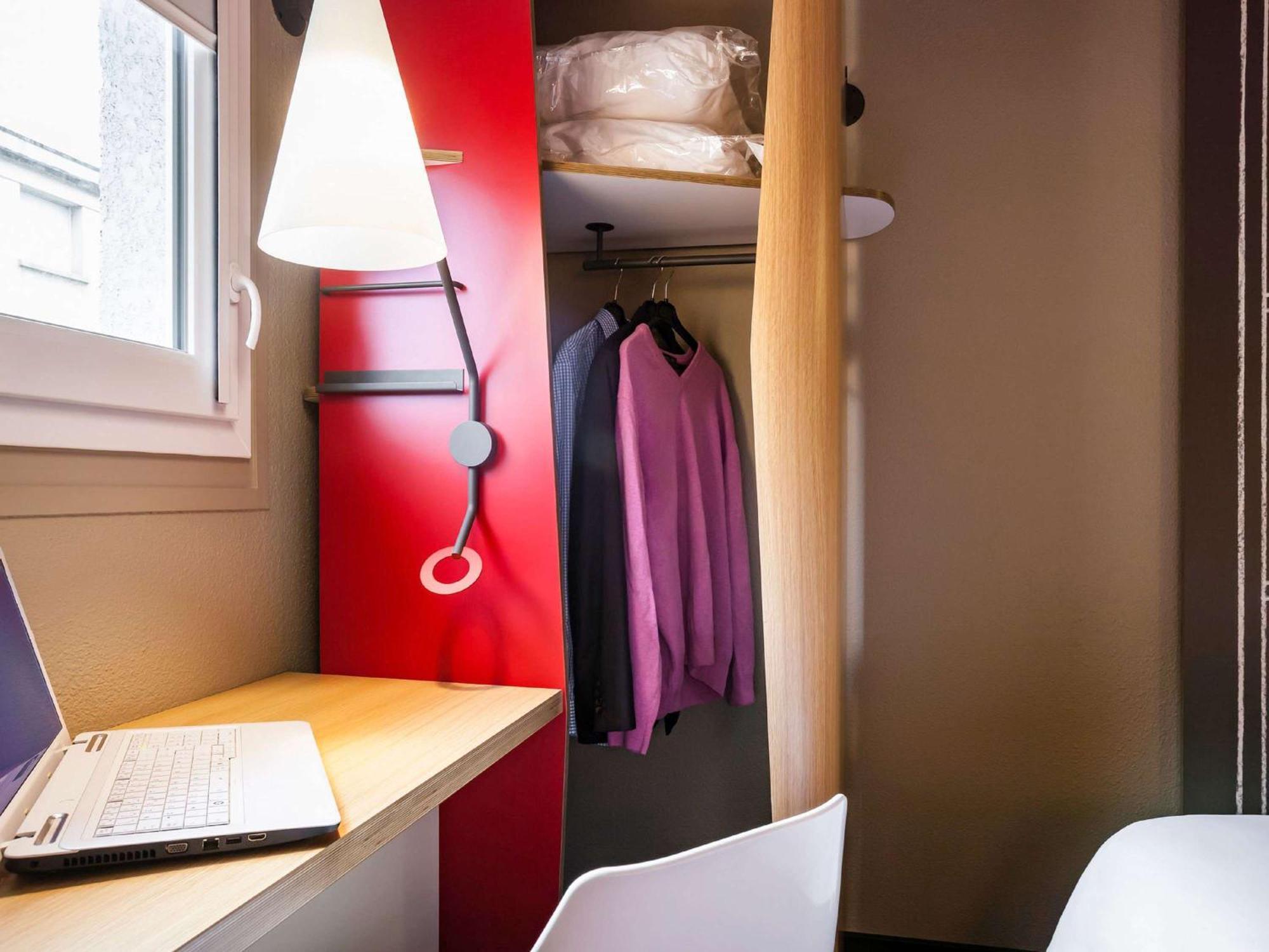 Отель Ibis Bordeaux Centre Bastide Экстерьер фото